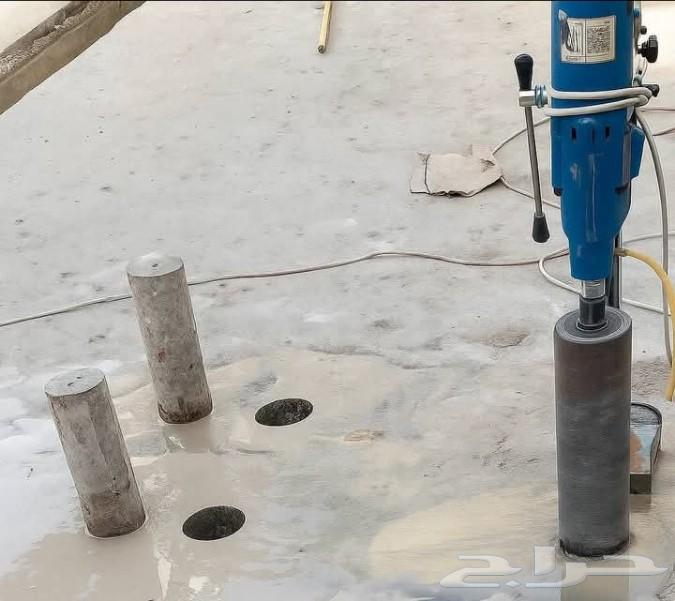 Concrete and wall cutting openings, sandblasting, paint removal64518180329473110