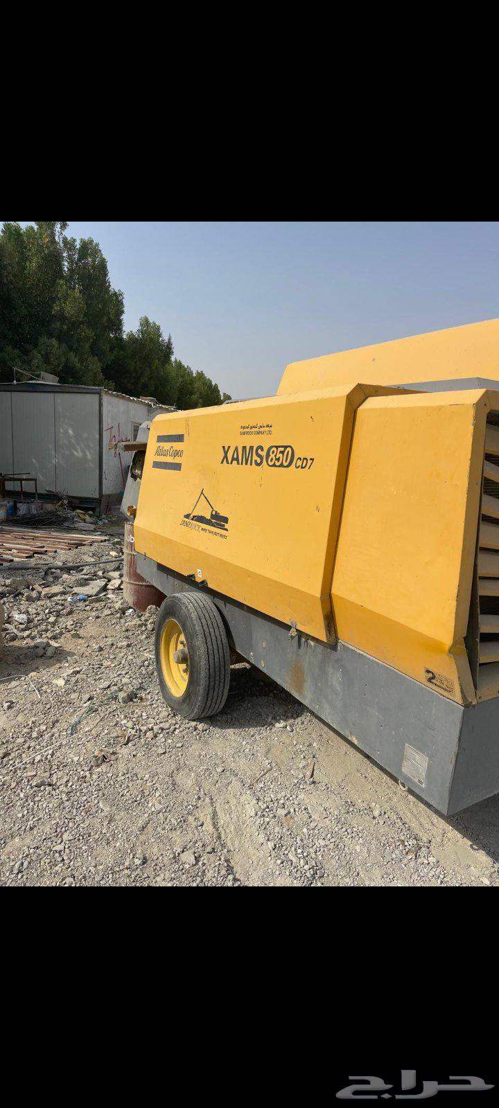 يوجد لدينا رماله لشيل البويا وصدا وتحسين الصبيان ونضافت الحج64518293549187111