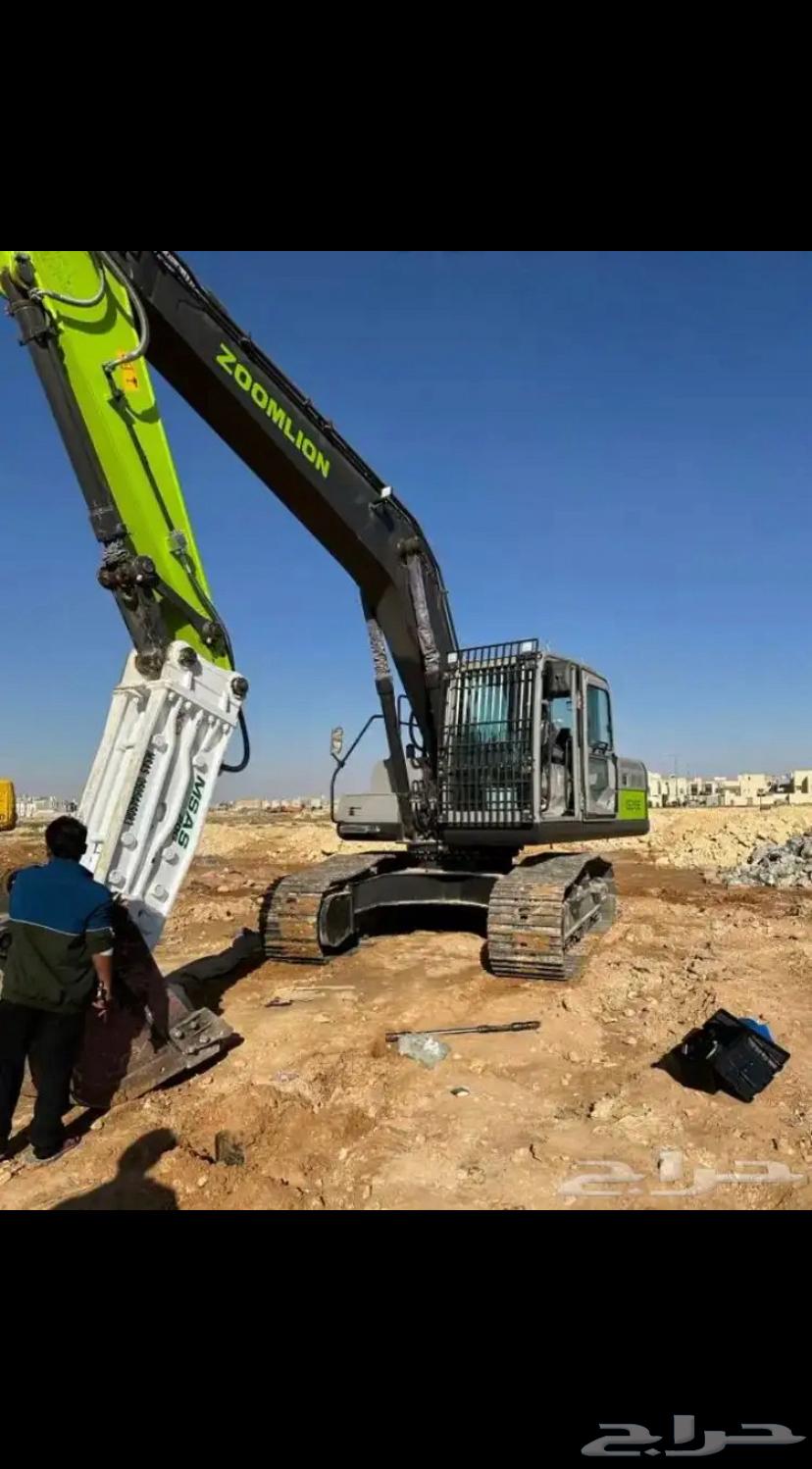 بوكلين حفر آراضي حفر خزانات هدم المباني مقابل الحديد64545118604801110