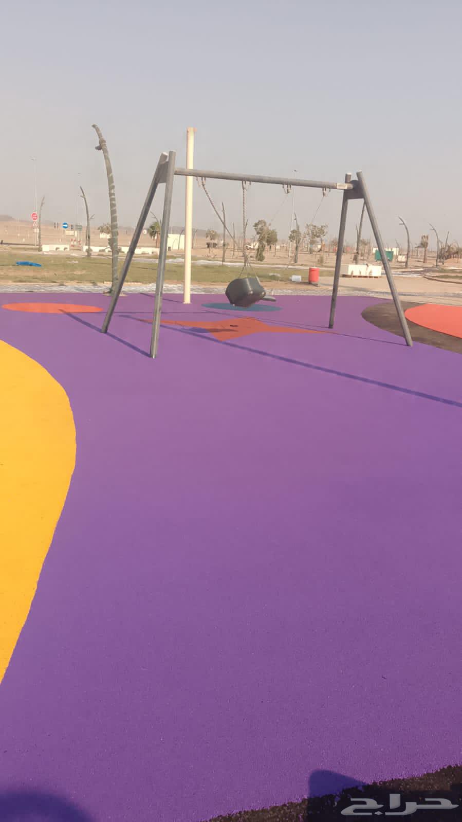 نحن شركة رائدة في مجال الملاعب الترفيهية والعشب الصناعي مشا64518132849794112