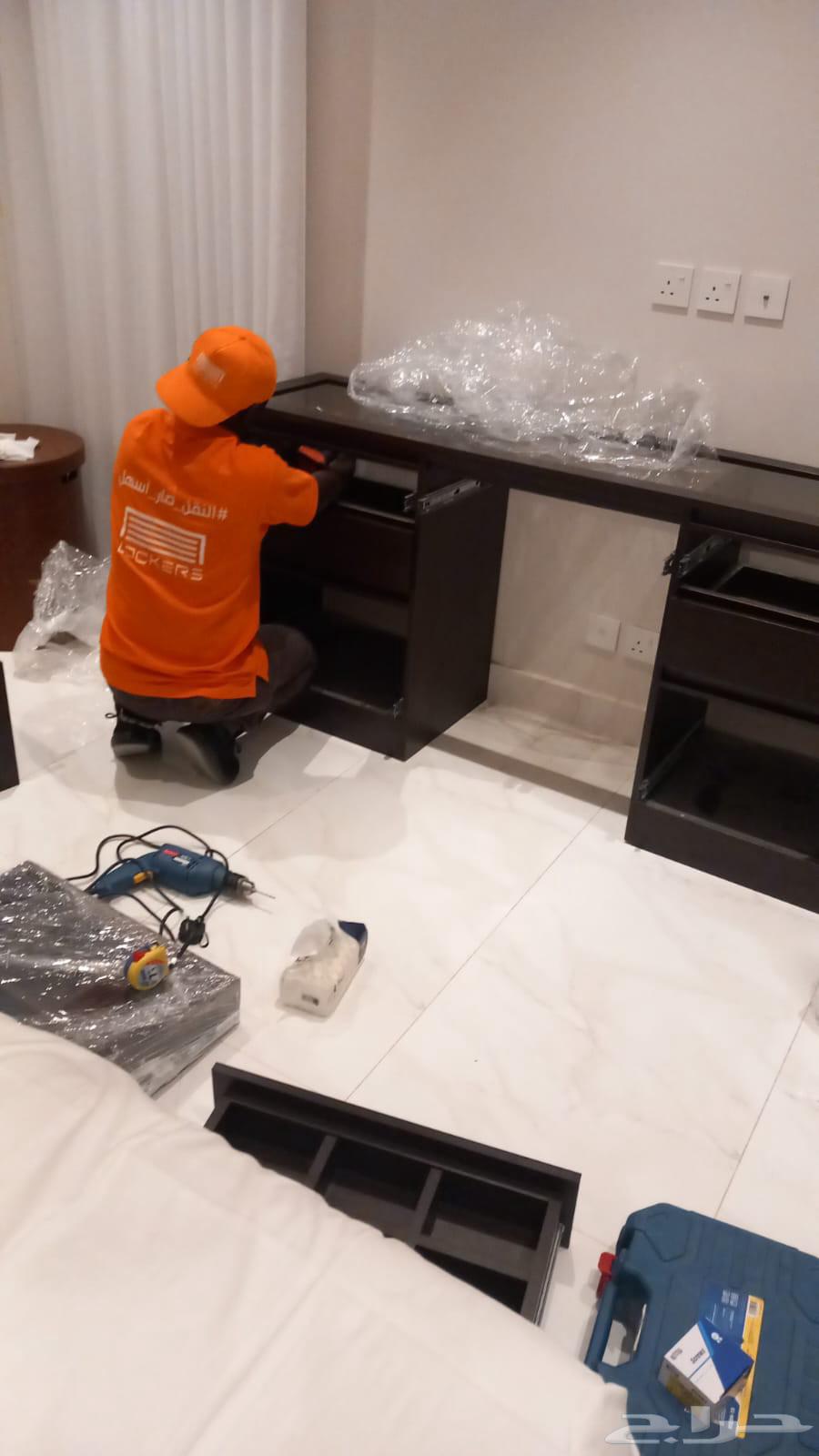 Furniture Moving, Disassembly and Assembly of Custom-Made Rooms64518018046209113