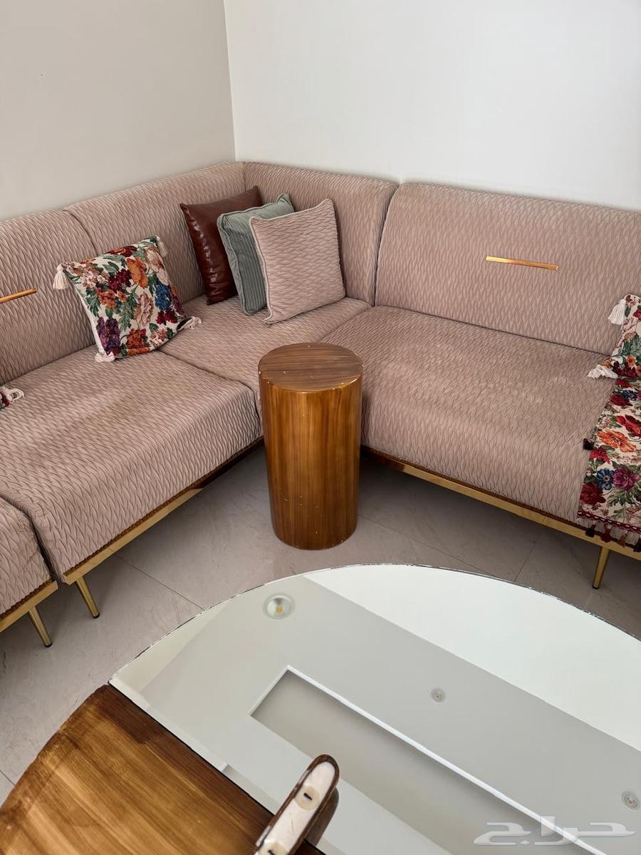 نقل عفش واثاث مع الفك والتركيب بالرياض64518277696643112