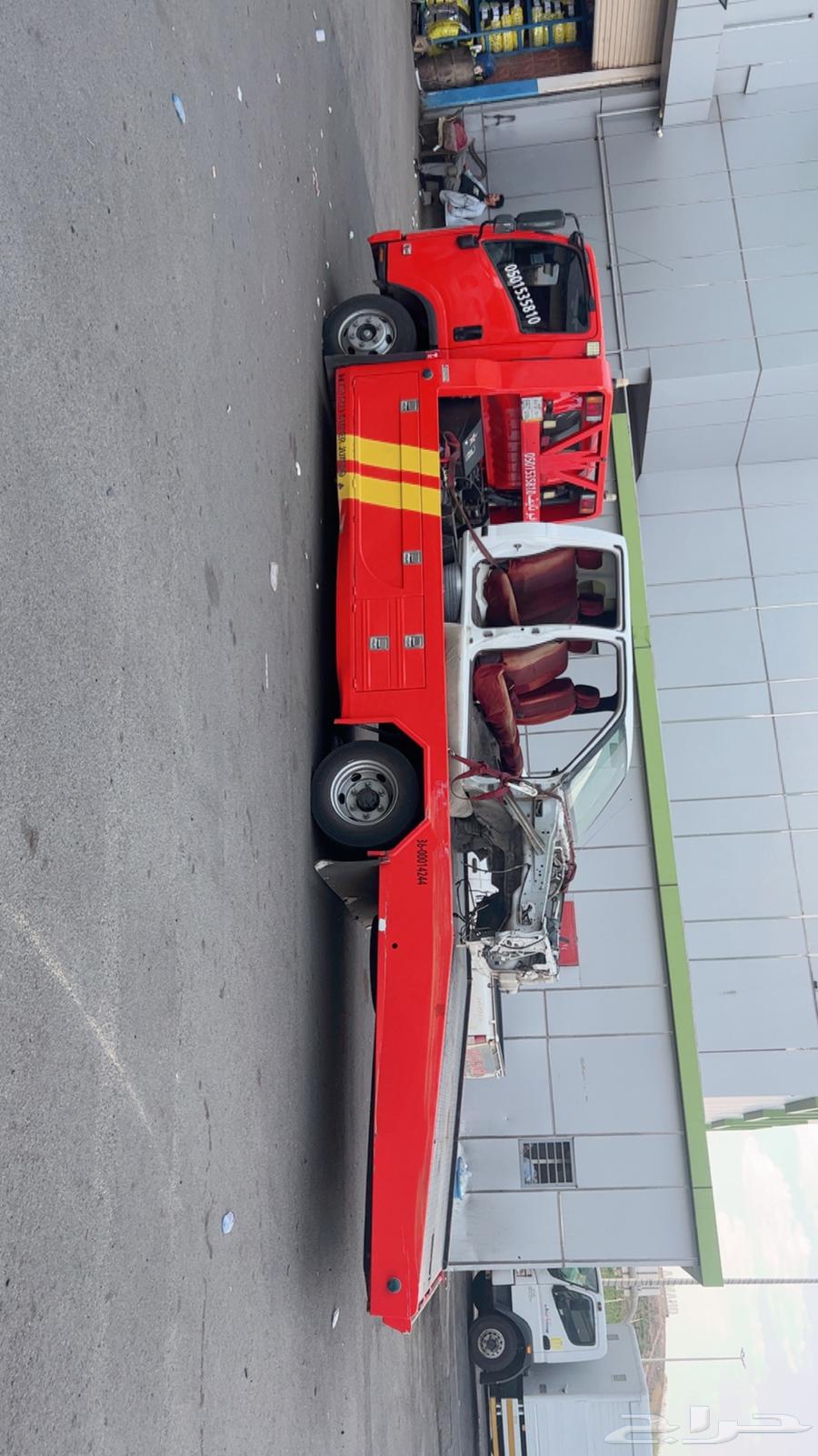 The Surface of the City64525053152899113