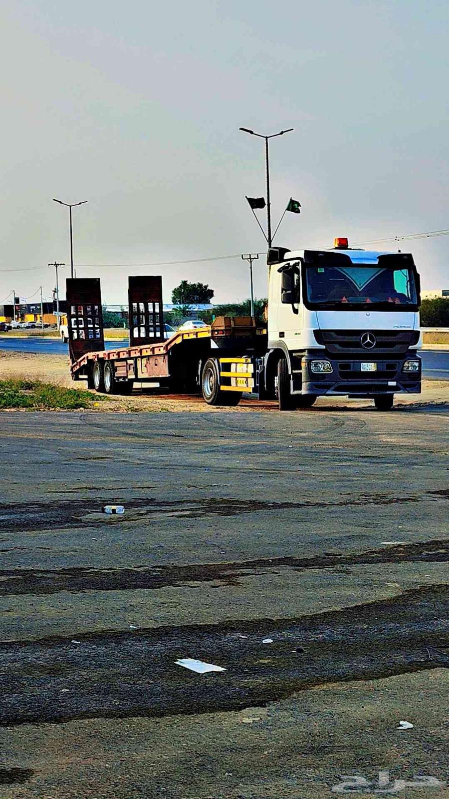 Lubd in Khamis Mushait for transporting heavy, light equipment and rooms64582173749505114