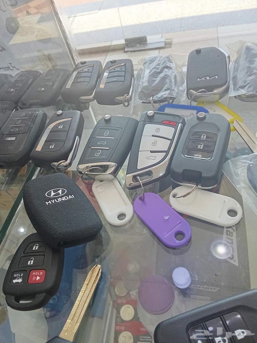 Car Key Repair, Key Programming, Locksmith Shop in Jeddah, Car Unlocking64538627370113110