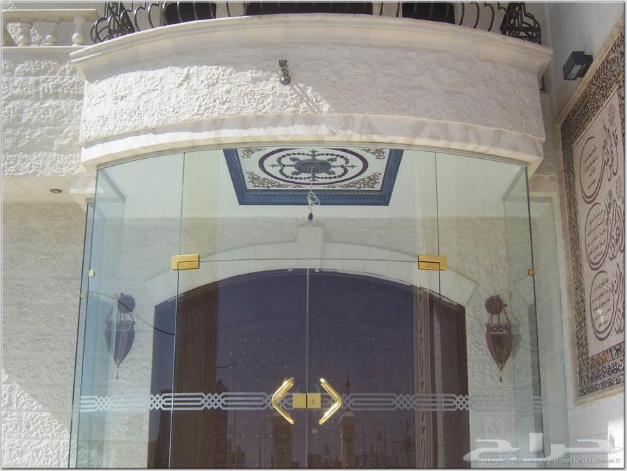 Sukrit glass technician, maintenance, installation, and custom fabrication64534472632194112