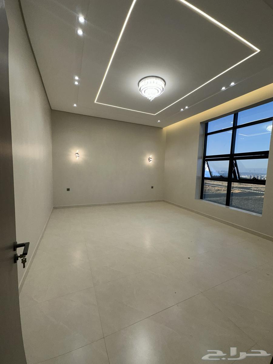 للبيع شقق مع غرفة حارس وباركن تشطيب مميز المحالة64534274890625110