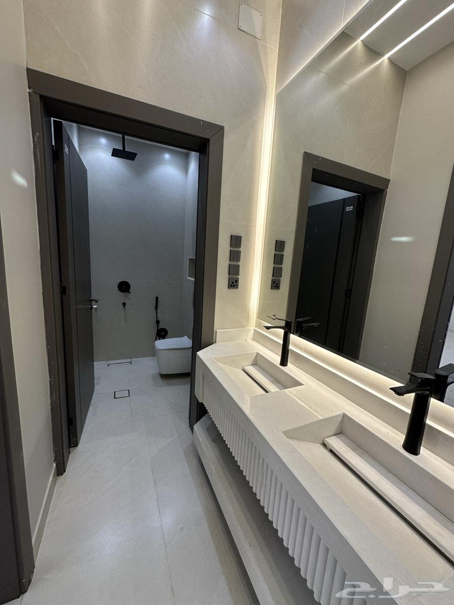 للبيع شقق مع غرفة حارس وباركن تشطيب مميز المحالة64534274890625111