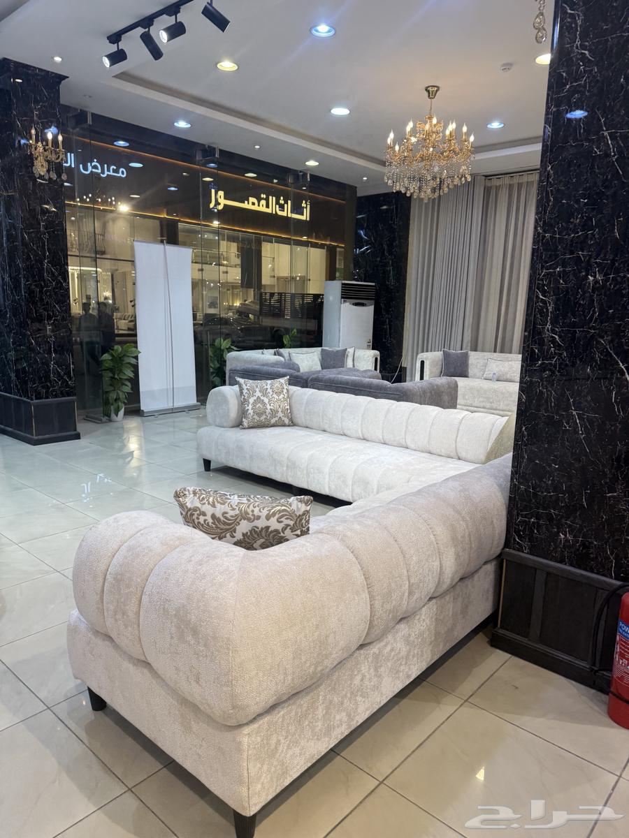 للتقبيل محل فتحتين بالقرب من سوق حراج الدمام ( مجمع العرفج64534242703107112