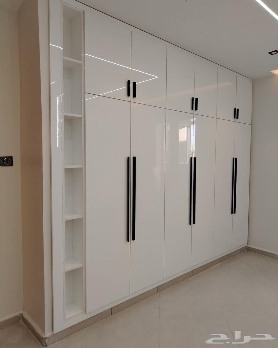 A company for dismantling, assembling, maintenance, and repair of all kitchens and bedrooms and tables64530968405890111