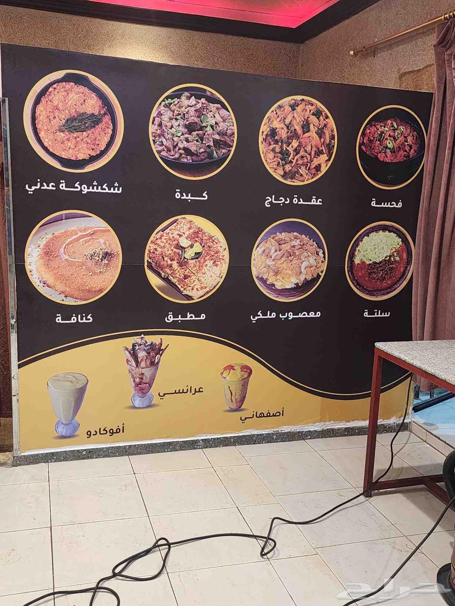 طباعة وتركيب جميع انواع الاستيكرات واللوحات التجارية64525037425281112