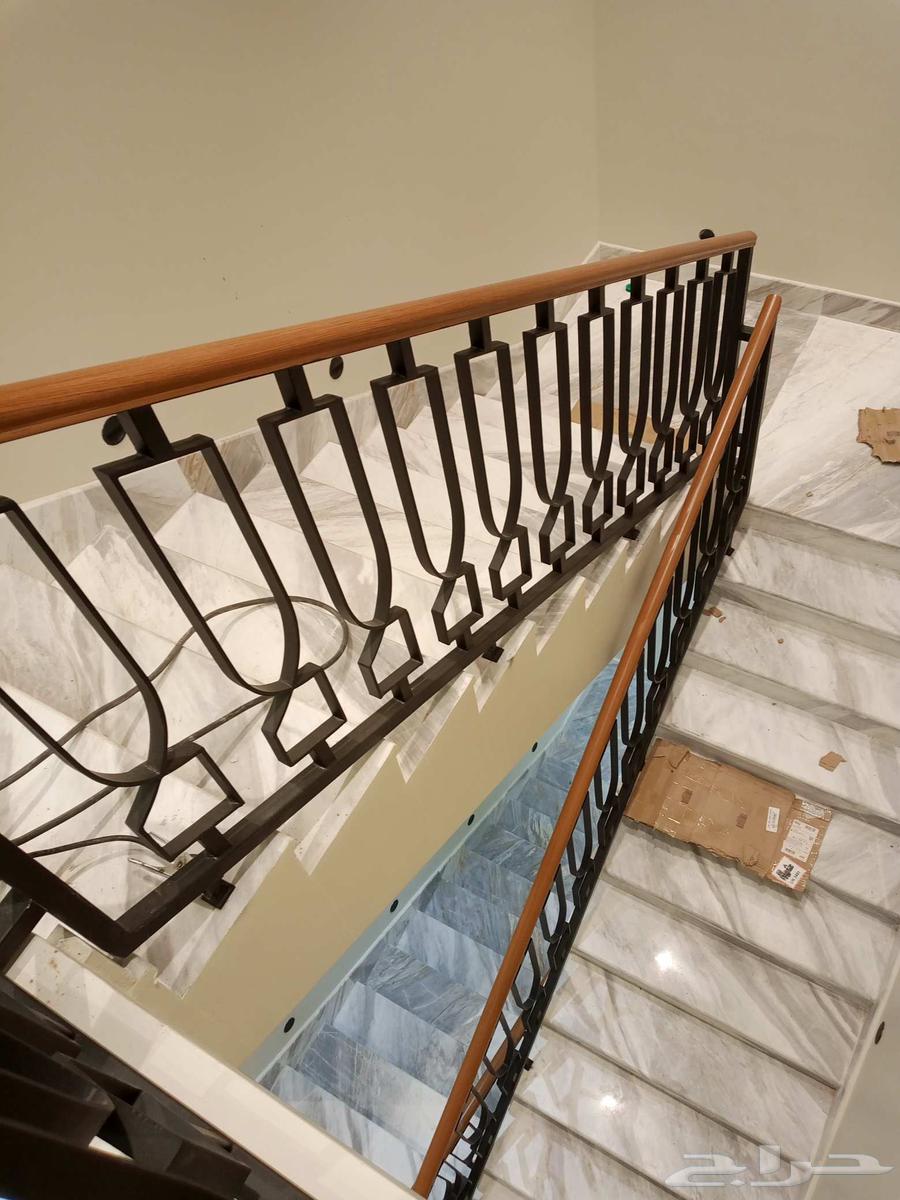 دهان ابواب خشبيه وأبواب من الحديد ودهان لجميع64593705010049114