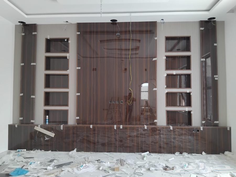 Painting, decoration, seating arrangement, ironwork, and hangar ceilings64534424573441113