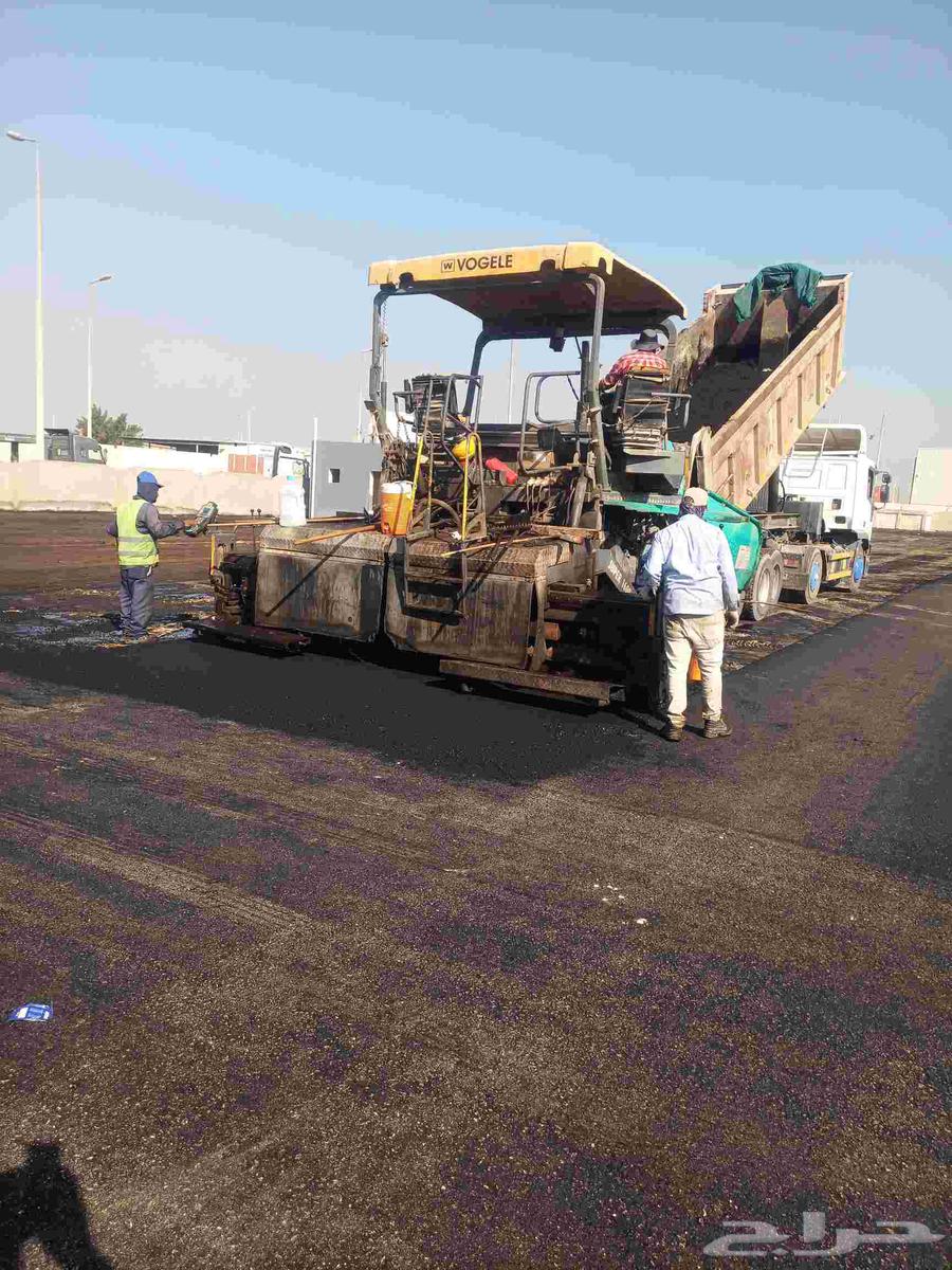 Asphalt works at King Abdulaziz Port in Dammam64534341892353110