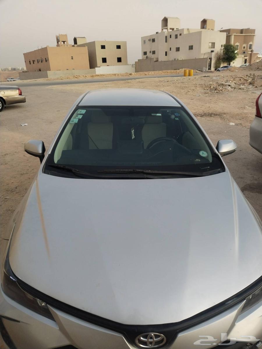 Driver for trips inside and outside Beirut, clean and air-conditioned 2020 Corolla car64525052742658110