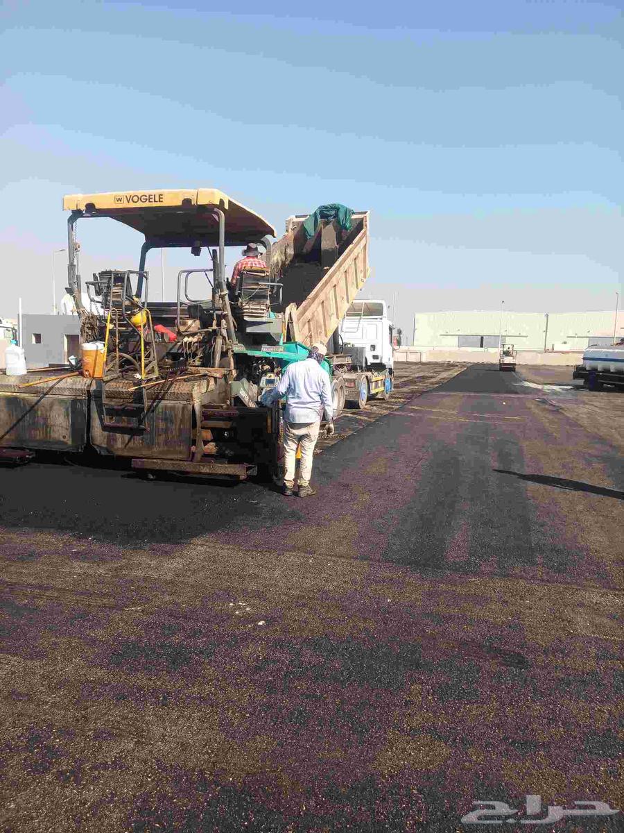 Asphalt works at King Abdulaziz Port in Dammam64534341892353111