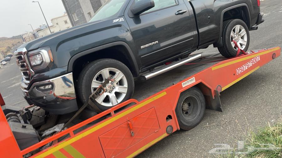 سطحه في جده وخارج جده64525037074945114