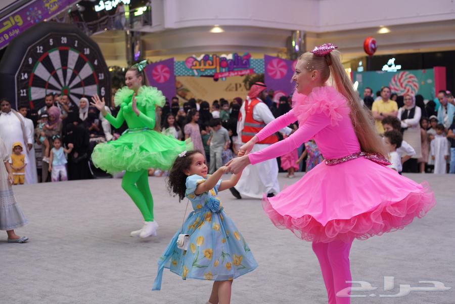 عروض حية - سيرك - شخصيات كرتونية - مهرجين64525051657089112