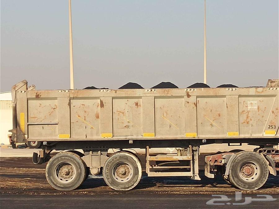 Asphalt works at King Abdulaziz Port in Dammam64534341892353113