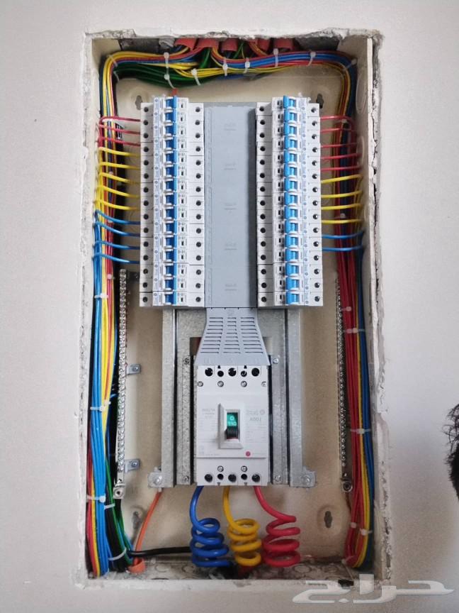 Jeddah building electrician, all electrical work and customer service64525053183235110