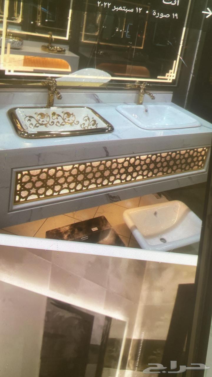 Abu Muhammad, expert in installation and customization of marble sinks and marble countertop kitchens64534342663555113