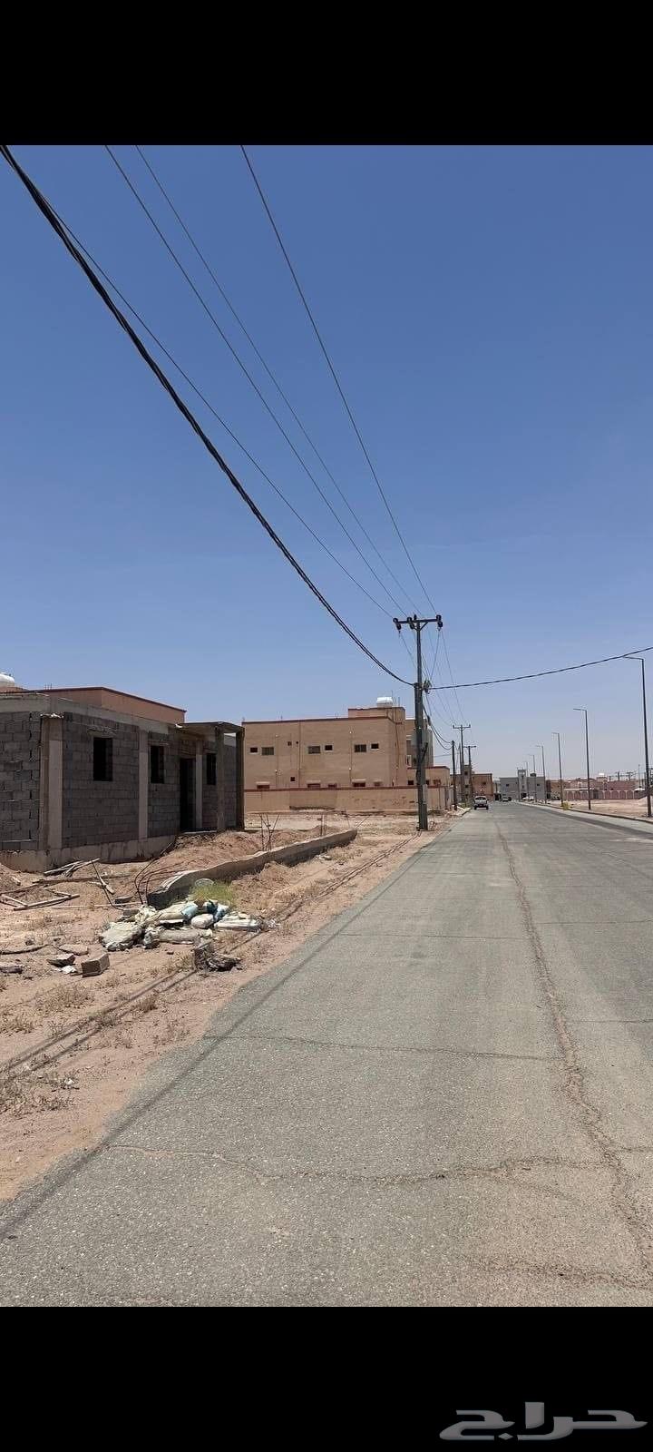 للبيع ارض مقام عليها فيلا عظم في الرين64534258572930114