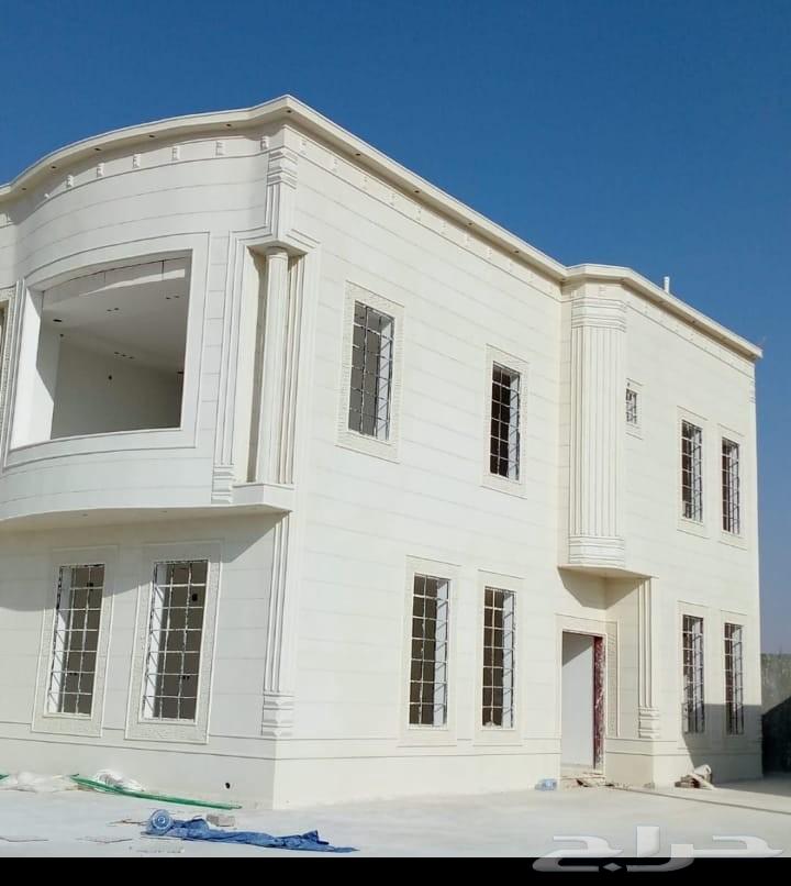 Colorful plaster, an alternative to stone cladding, replaces regular plaster and brick64525037039106112