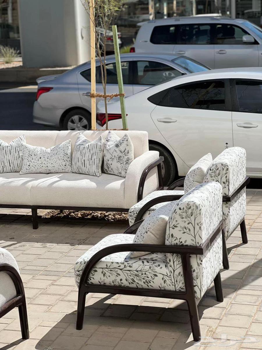 مكة المكرمة جدة ونشحن لجميع مناطق المملكة ودول الخليج64534292641282112