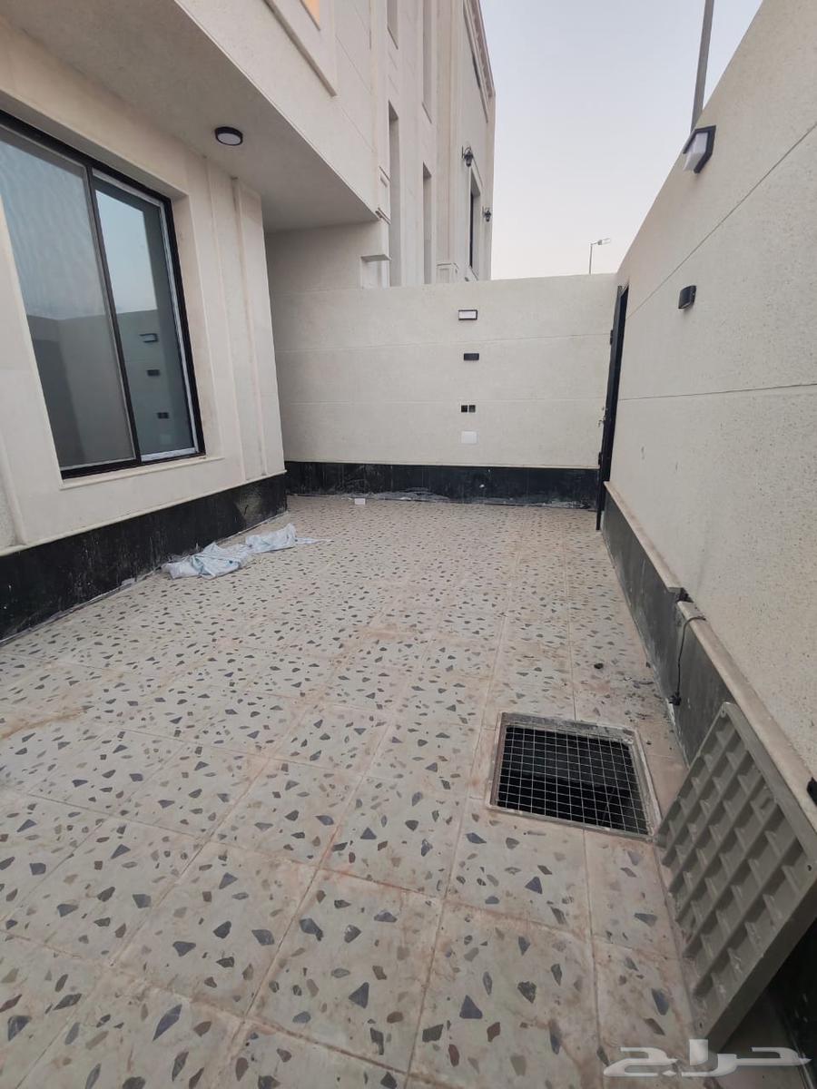 شقه ارضيه للبيع حي الفلاح بمدخل خاص64534259093634112