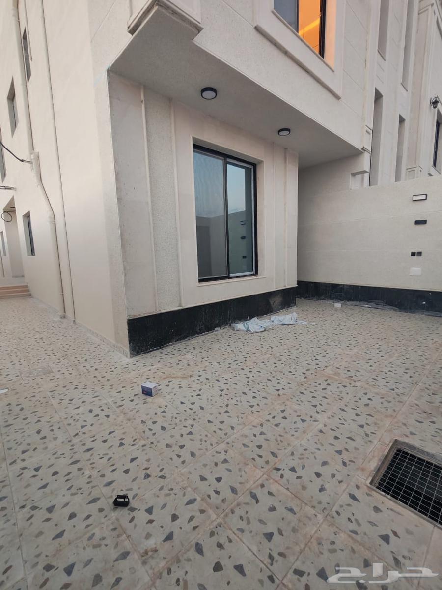 شقه ارضيه للبيع حي الفلاح بمدخل خاص64534259093634111