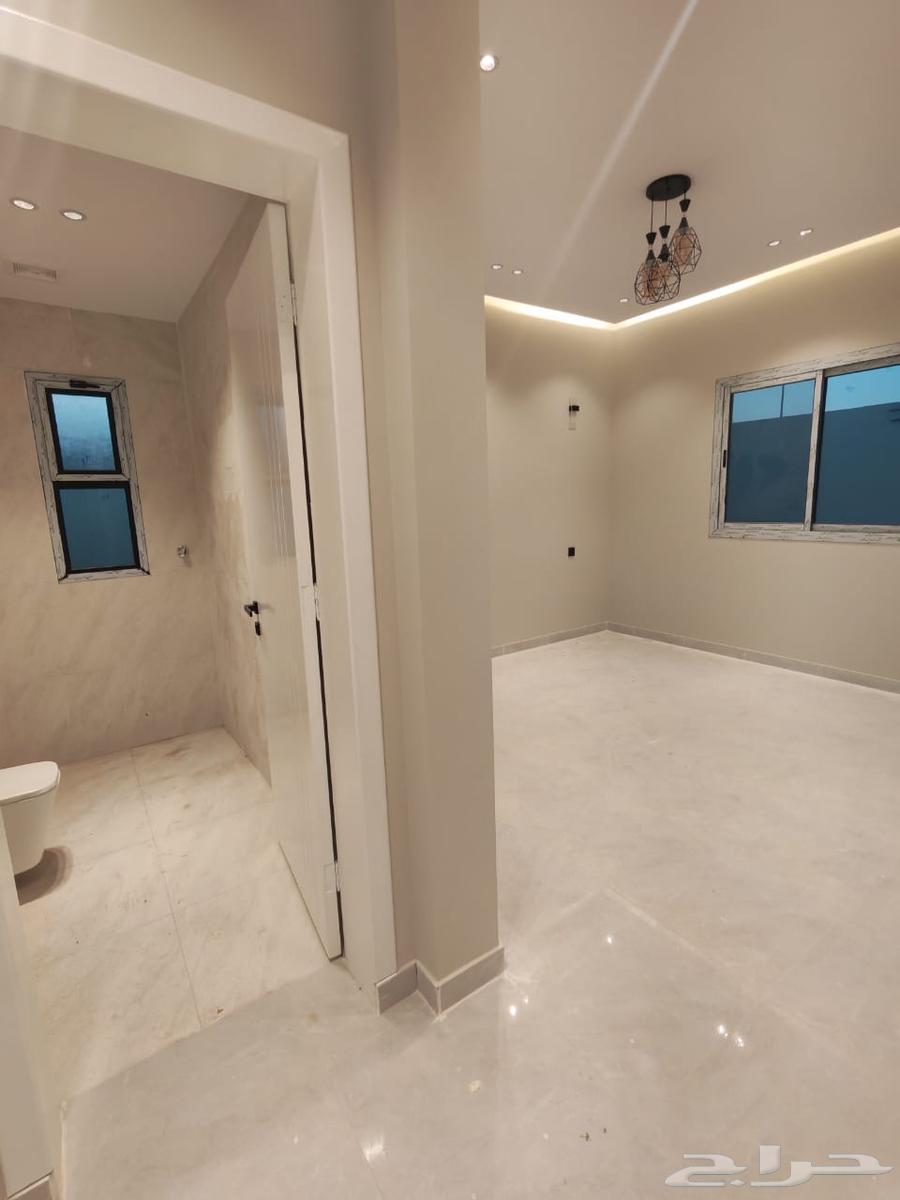 شقه ارضيه للبيع حي الفلاح بمدخل خاص64534259093634114