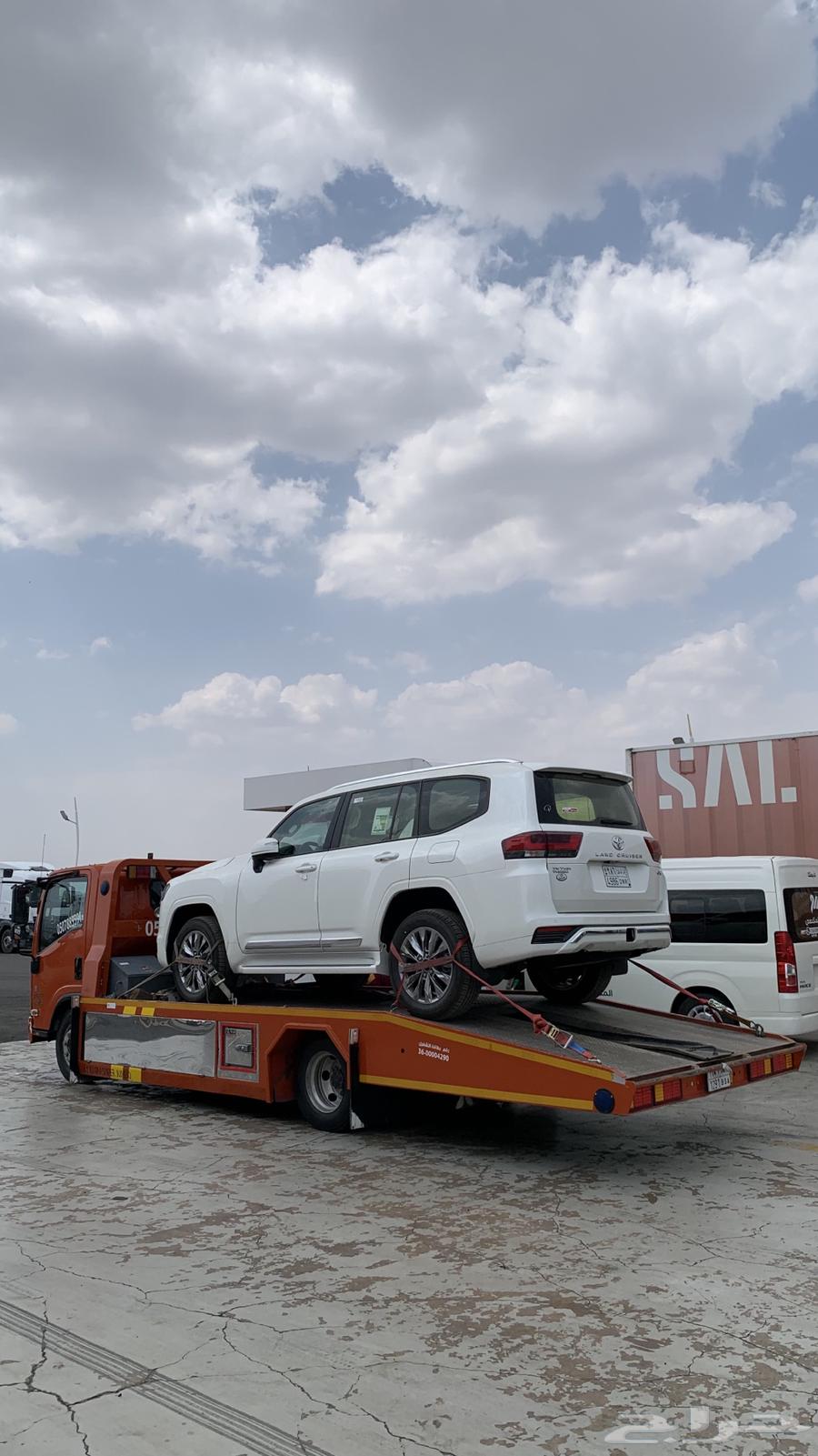 Flatbed in Hafr Al-Batin and returning to Al-Qassim64545540430210111