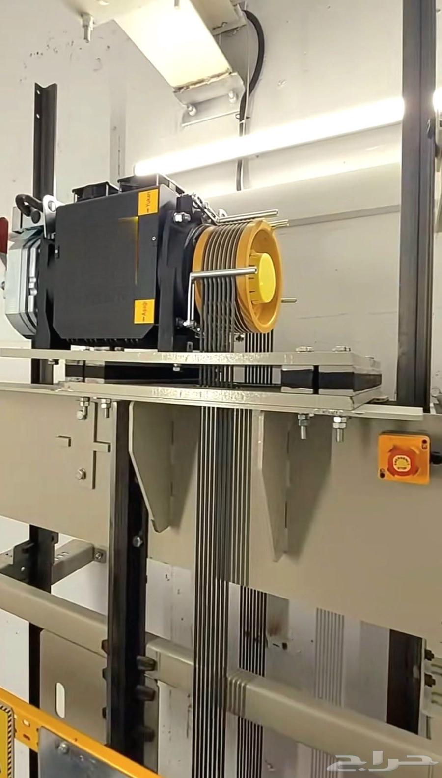 Maintenance Technician for Programming and Repairing Elevator and Escalator Faults64545571602051110