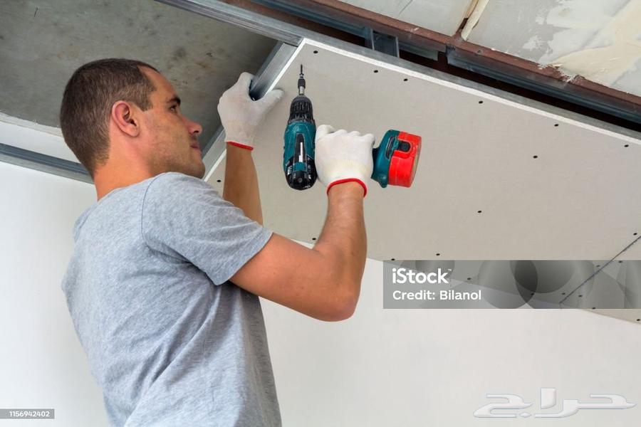 I am a professional gypsum board technician specialized in the installation, design, and maintenance of ceilings64538674481154110