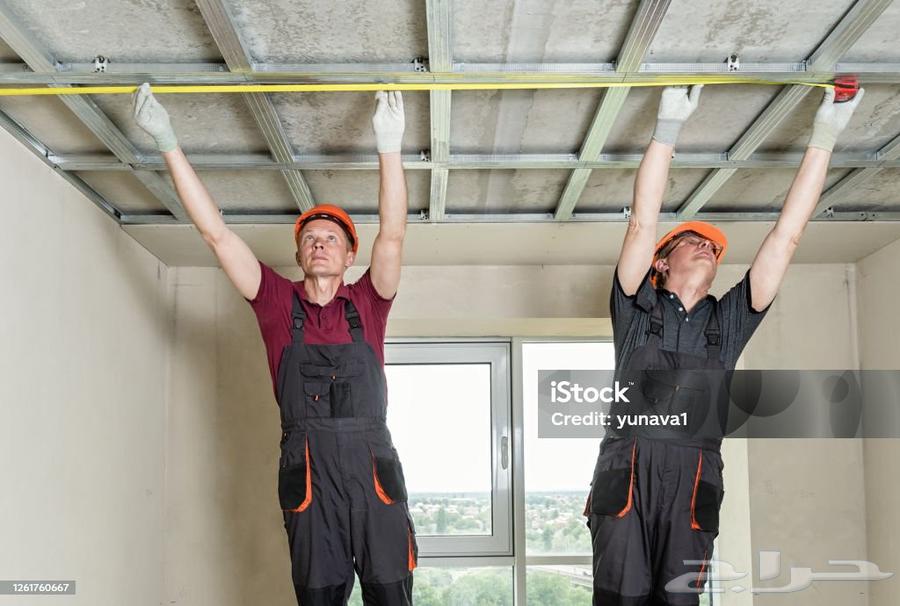 I am a professional gypsum board technician specialized in the installation, design, and maintenance of ceilings64538674481154111