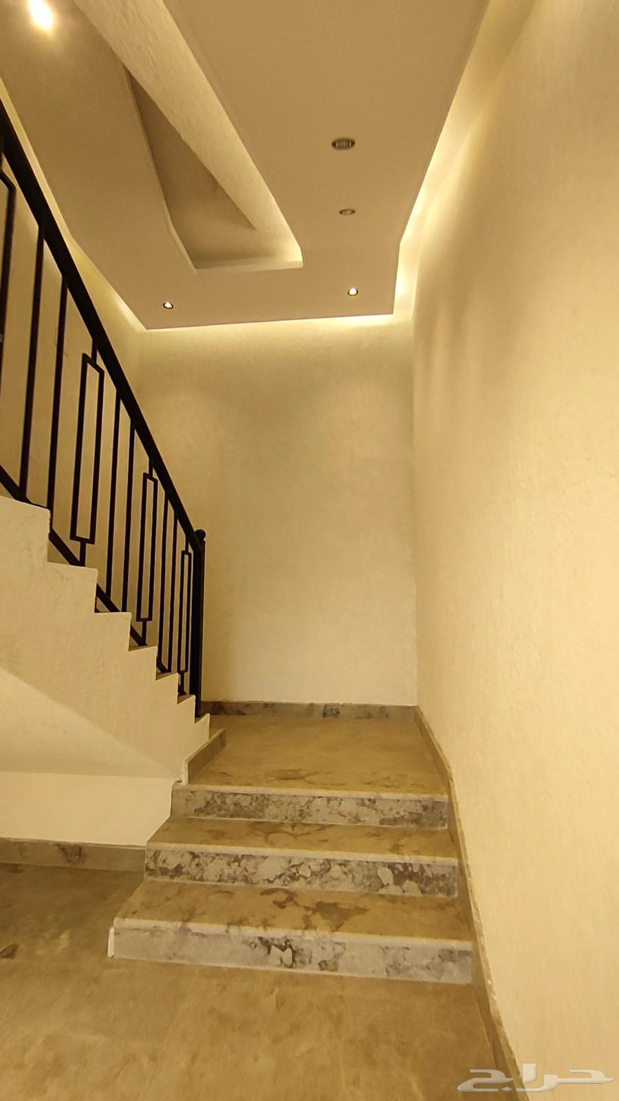 للبيع ارواف علويه موقع مميز شمال الخميس64545474372227112