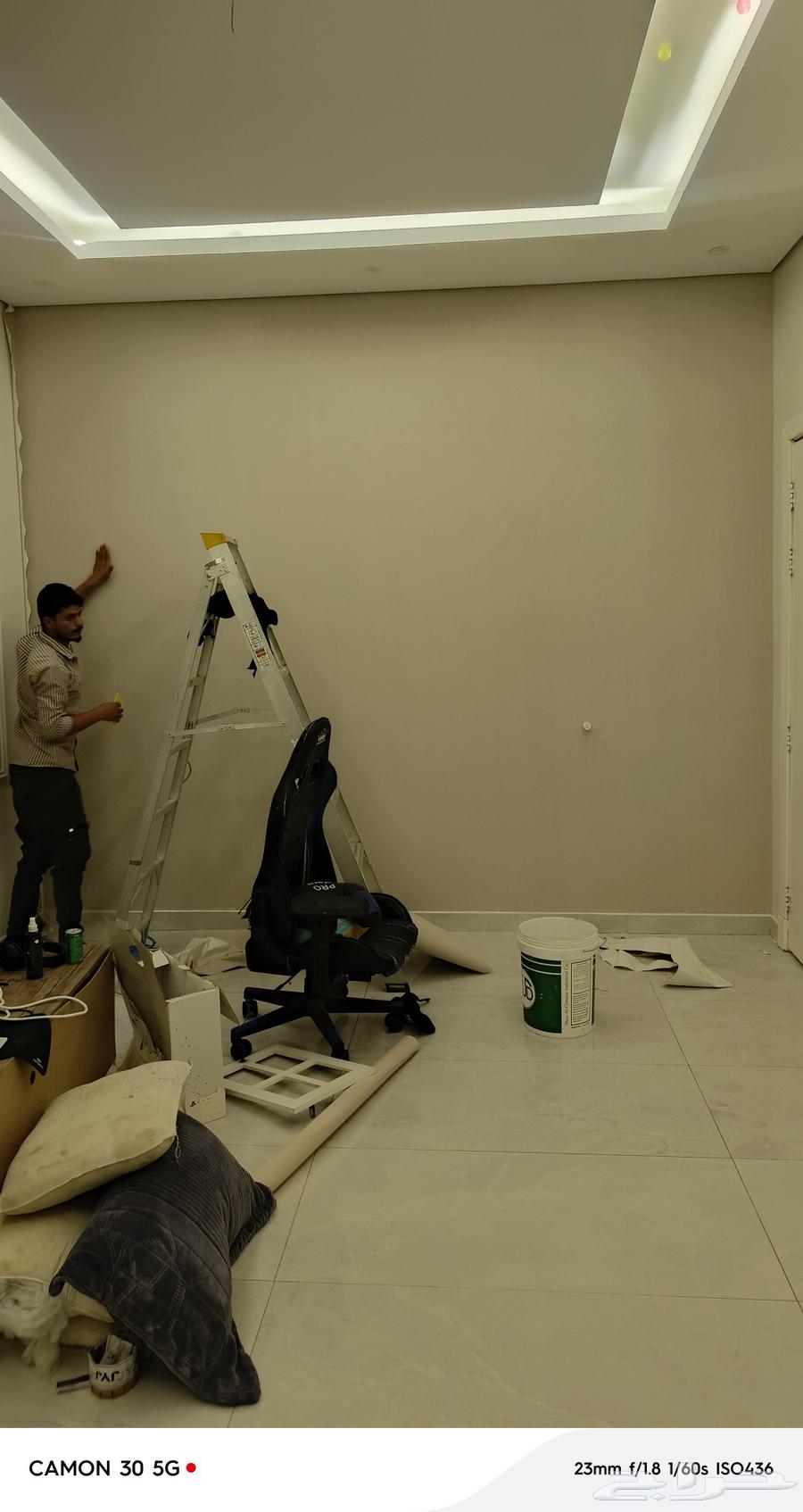 تركيب ورق جدران الرول 65ريال شامل الغرا64538739424257111