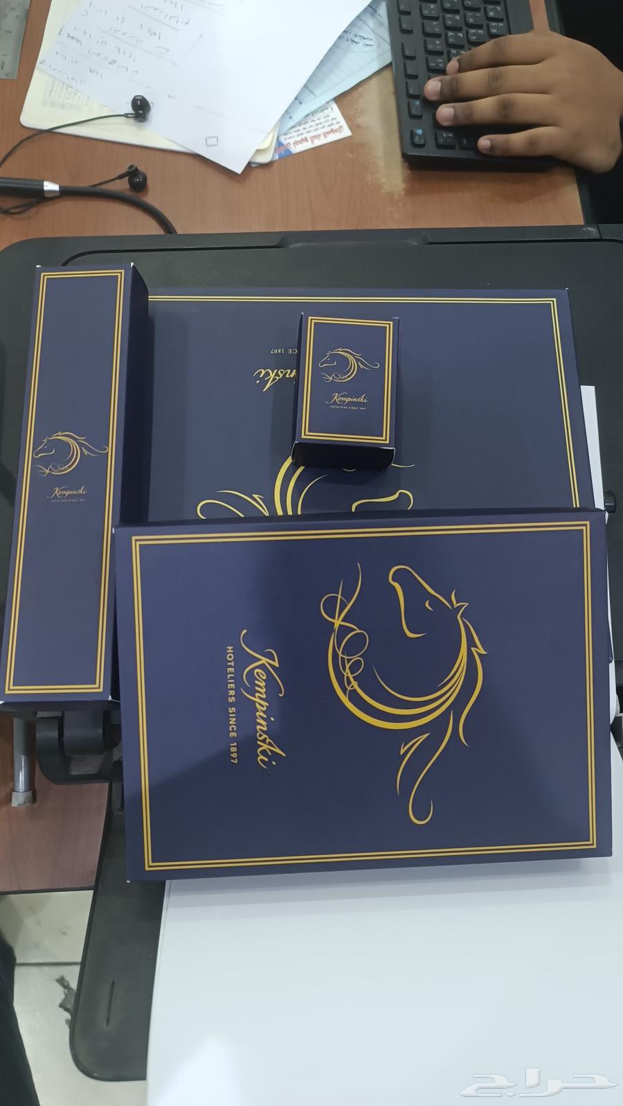 تصميم وتنفيذ جميع انواع دعايه واعلان64538848772225111