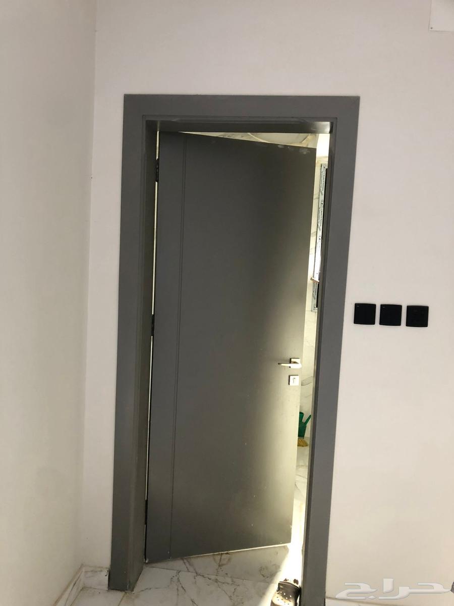 انا معلم بويا داخلي خارجي ورق جدران بويا سيارات ھق بيبان الط64538794583809112