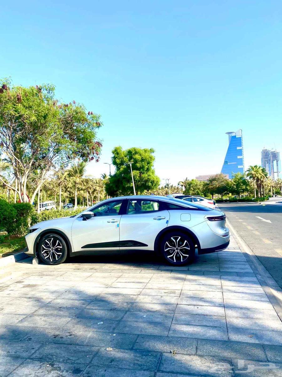 تاكسي مطار ونقل بين مدن لنقل ركاب متوفرين 24 ساعة64534520152323113