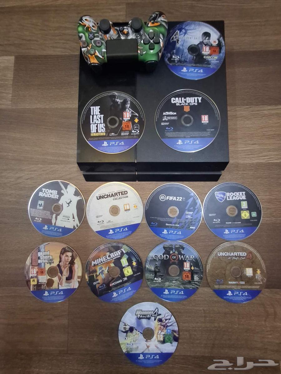 سوني فور نظيف لايشكو من شيء ومعه اكثر من 10 اشرطه ويد64545555531395110