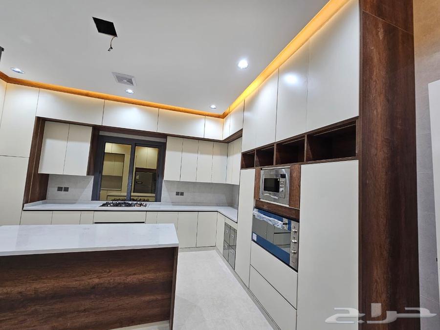 Sultan for Modern Kitchens, Wooden Sheet Metal, Custom Made, Installation Available, Ready in Abha64538642880003113