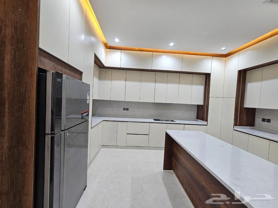 Sultan for Modern Kitchens, Wooden Sheet Metal, Custom Made, Installation Available, Ready in Abha64538642880003112
