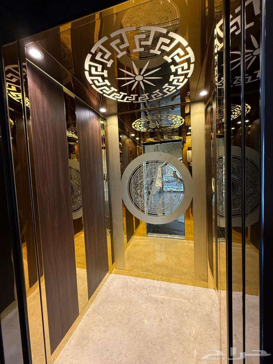 للبيع شقه علويه بمصعد جاهز وسطح خاص ابها حي البديع ب480الف64538705076610114