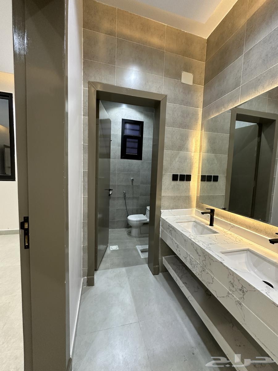 Lofts for sale, modern, prices starting from 650,000, east of Khamis64538642456962112