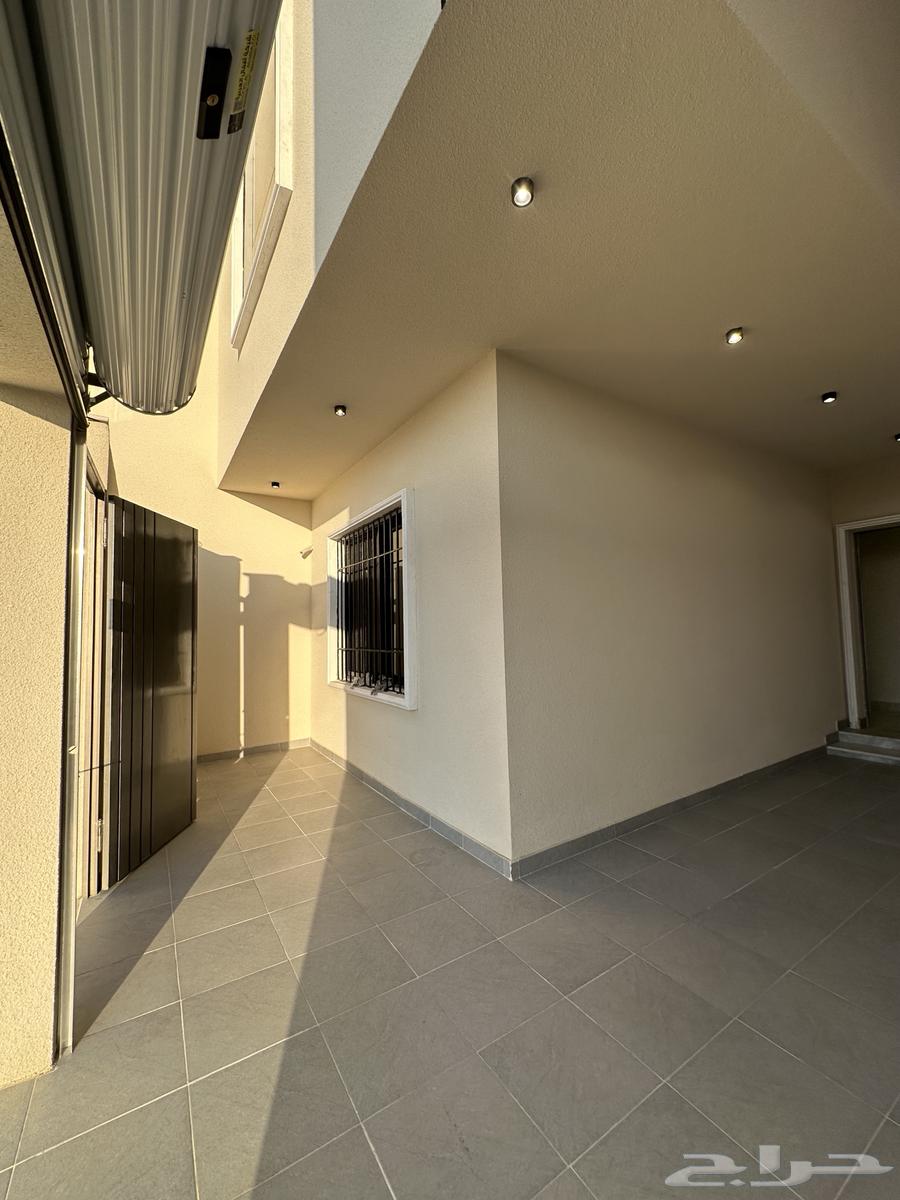 للبيع شقق ارضيه بمدخل سياره مستقل بأحد رفيده من 550 الف64538689150466113