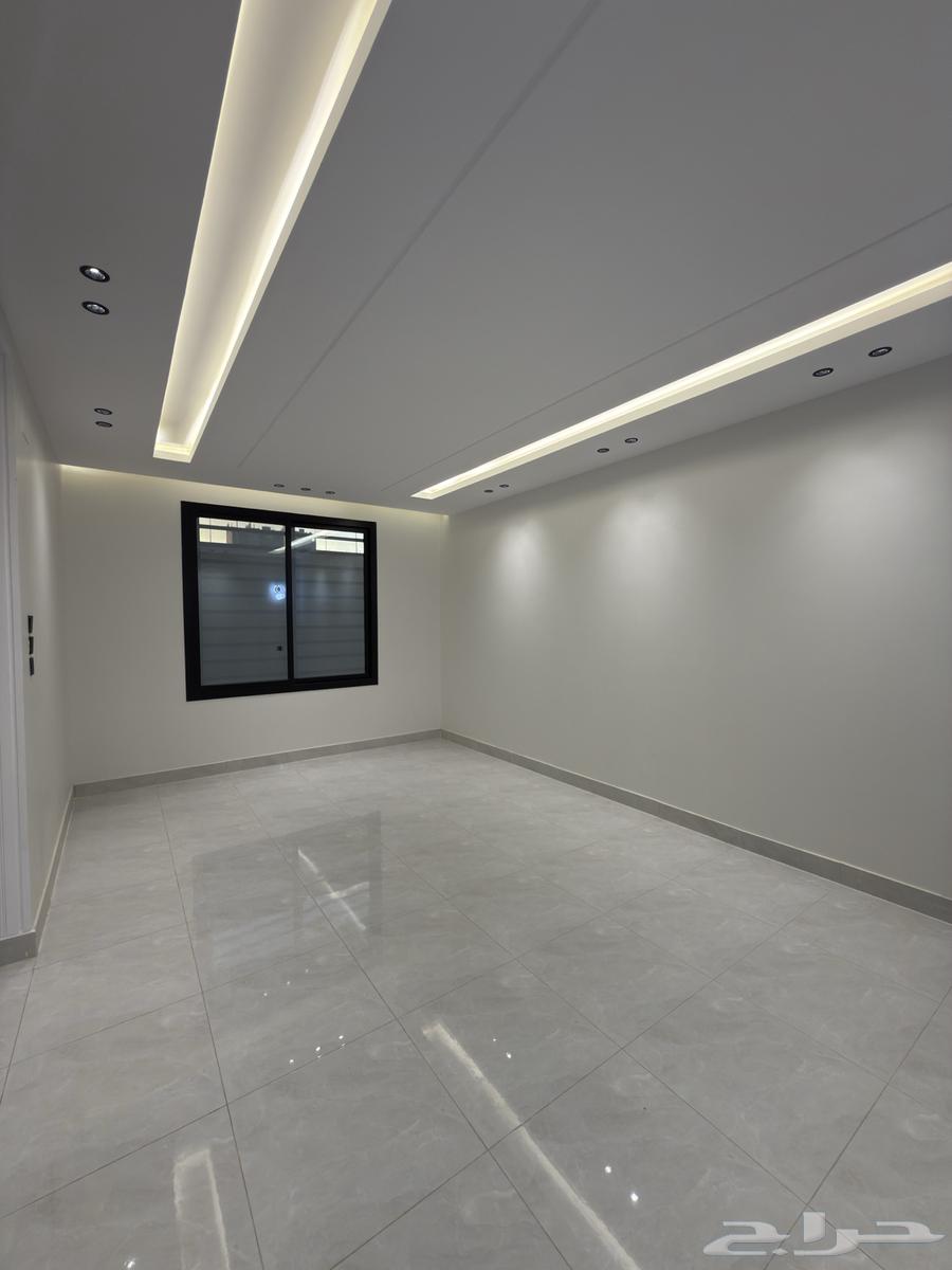 للبيع دور ارضي نظام روف بسعر 650 بالمحالة حي الغدير64538641905539114