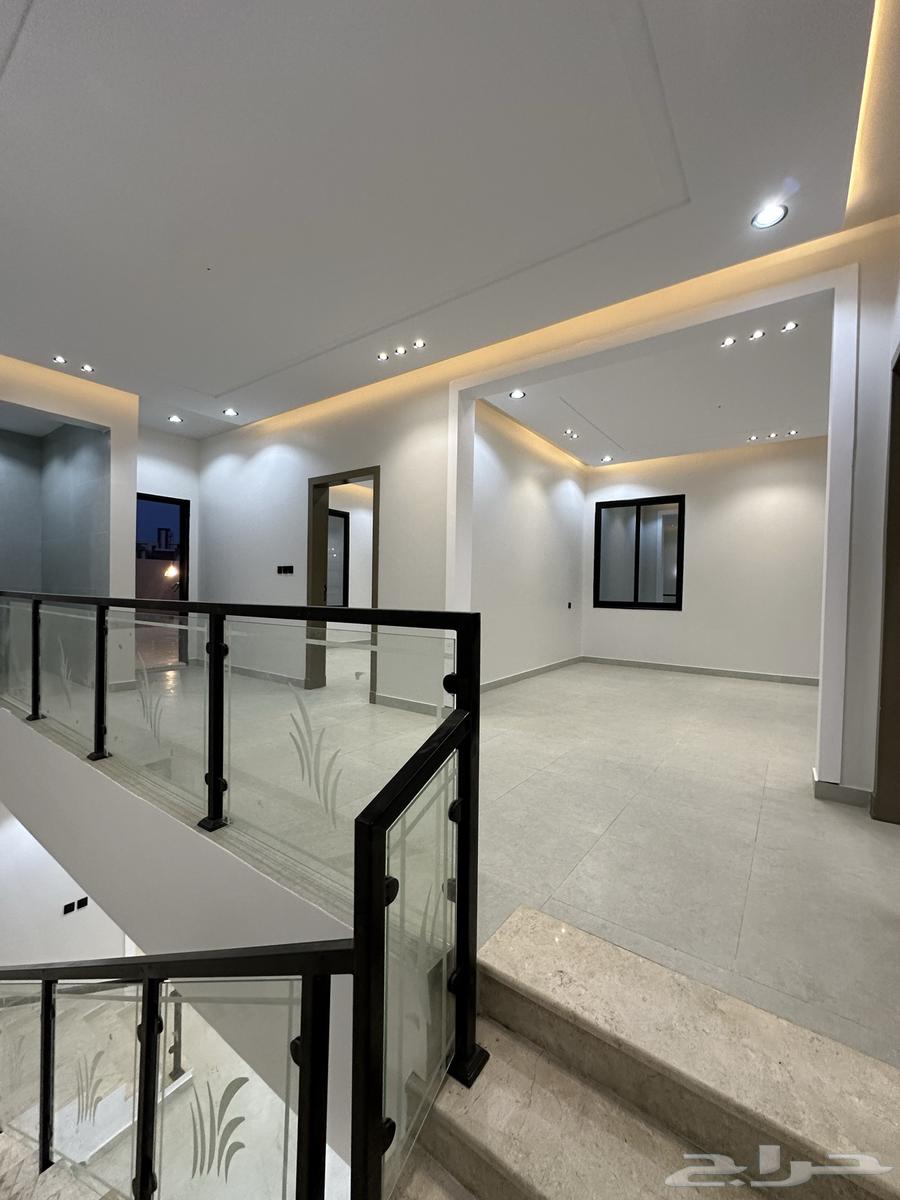 Lofts for sale, modern, prices starting from 650,000, east of Khamis64538642456962110