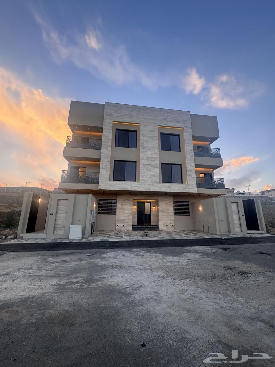 For sale ground floor apartments with separate entrances and upper units with rooftop starting from 450,000 in Abha64545489565057111