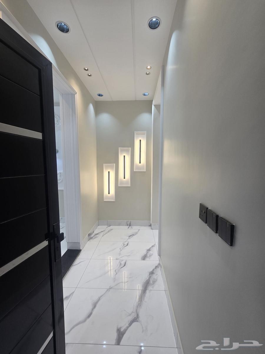 للبيع روف ارضى وروف علوى بحوش ومدخل سياره64538673844610113